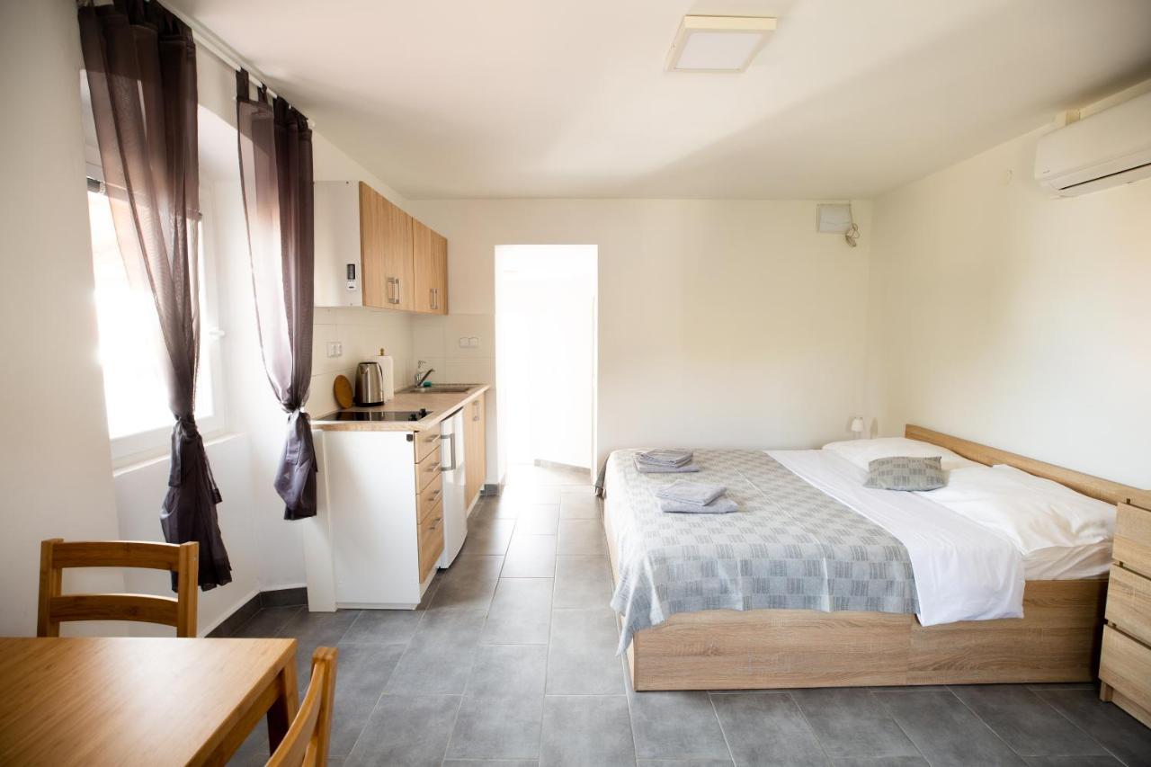 Kuca Nerezinka Apartman Nerezine Kültér fotó
